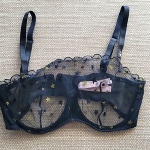 36DD Victoria's Secret Bralette